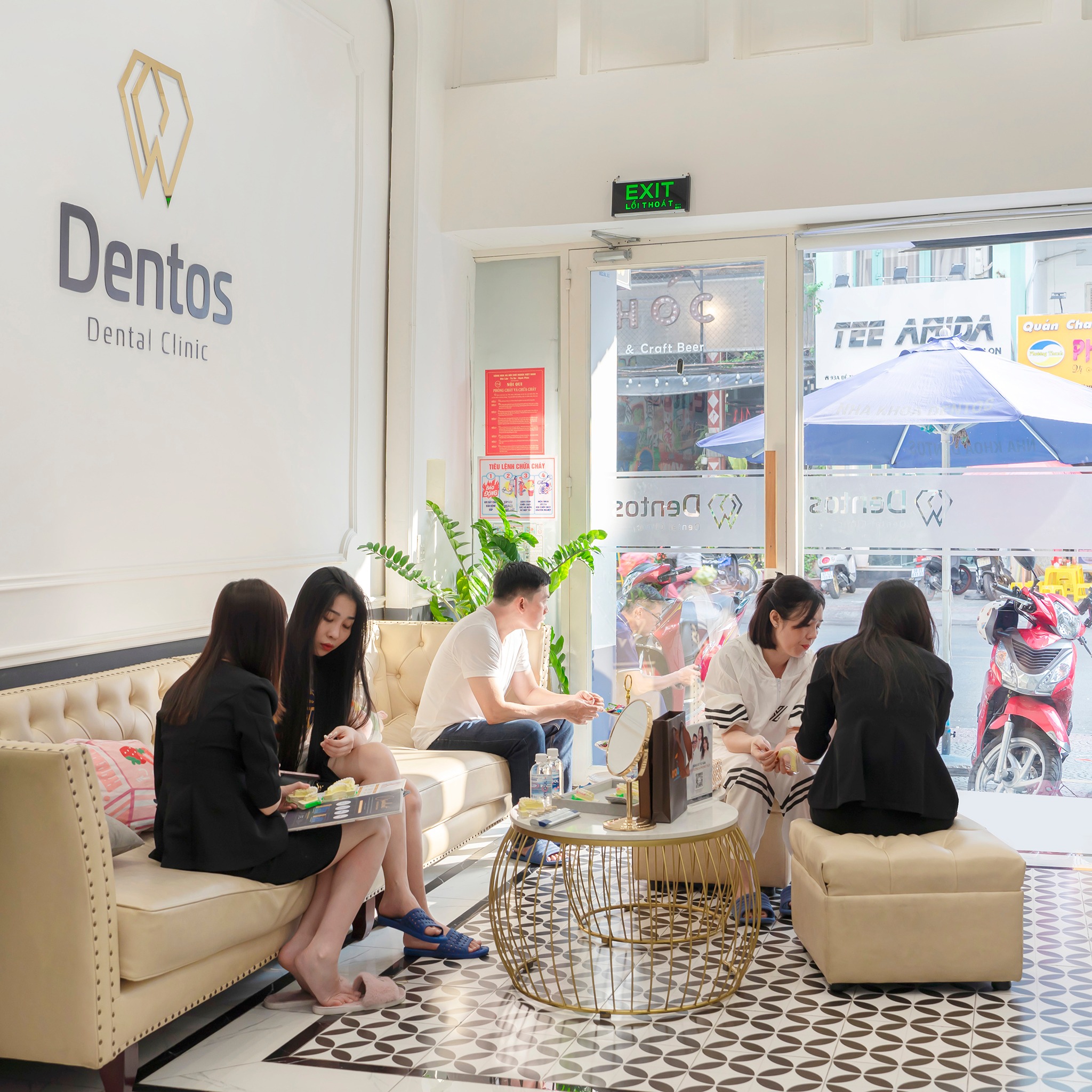 Nha khoa Dentos được +30.000 khách hàng tin chọn mỗi năm